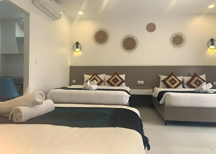 Hotel Lh 752 3*